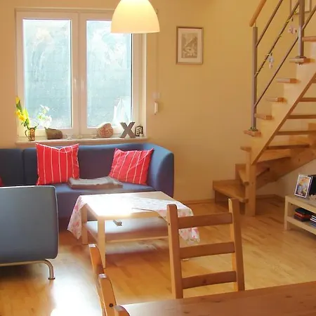 Feriehus Dom Nad Jeziorem Lewinko Kaszuby