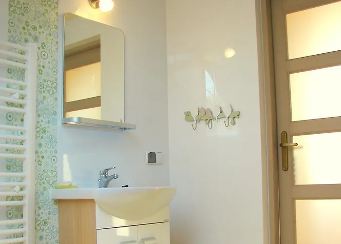 Feriehus Dom Nad Jeziorem Lewinko Kaszuby Poblocie