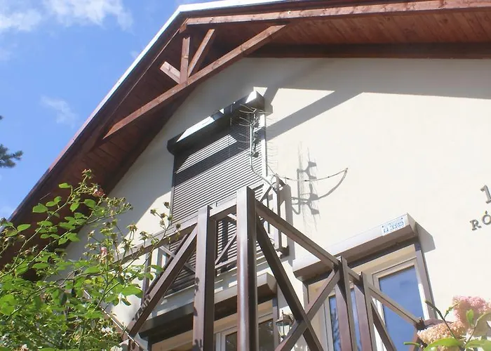 Feriehus Dom Nad Jeziorem Lewinko Kaszuby *